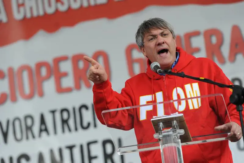 Landini lancia il partito: "Caro Renzi, la politica non è proprietà privata"