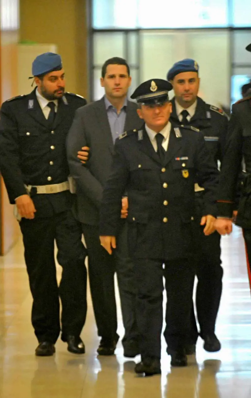 «Pronti ad altri agguati con l'acido»