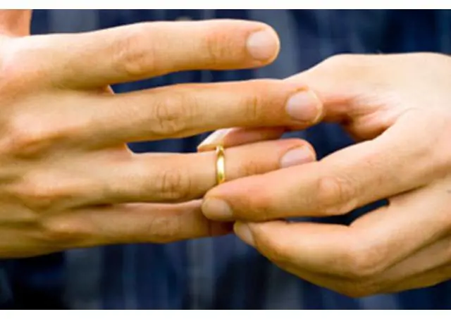 Nuovo amore? Basta alimenti. E per noi donne è meglio così