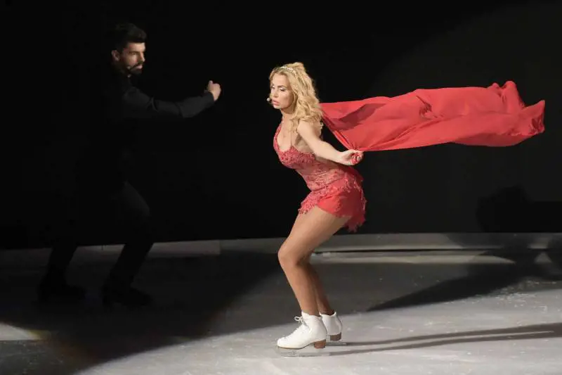 Valeria Marini: "Sono dovuta andare al pronto soccorso"