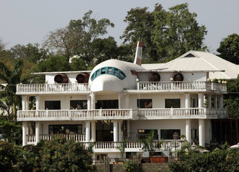 La casa aeroplano di Abuja, in Nigeria