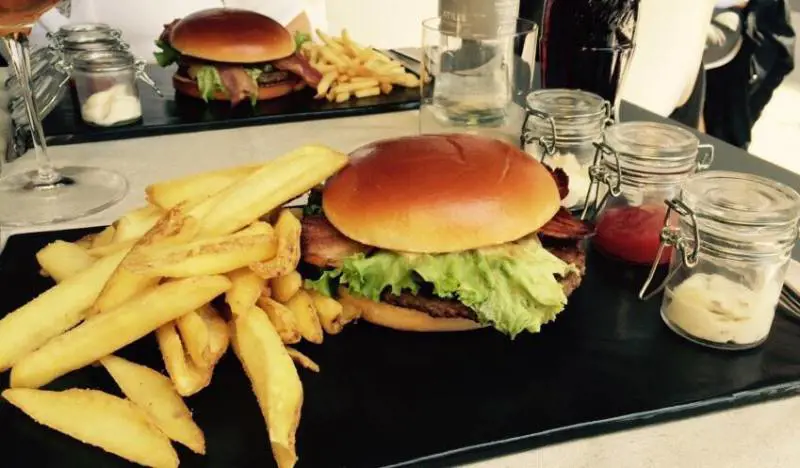 McDonald's beffa i "gastrofighetti"
