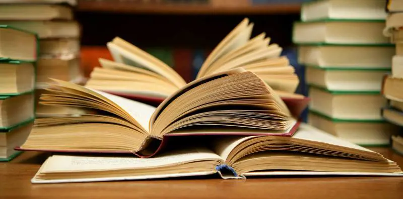 Follia negli Usa: "Odissea razzista, via da scuola"