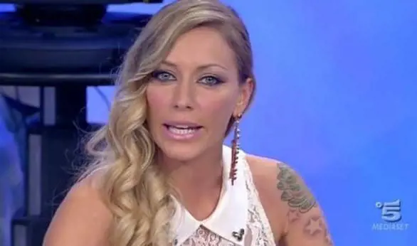 Karina Cascella confessa: "Salvatore mi spezzò il cuore"