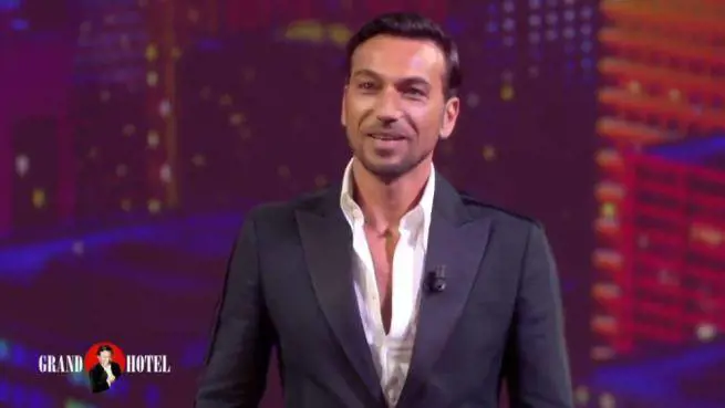 Costantino Vitagliano si racconta: "Corona? Lui sa cosa ha fatto"
