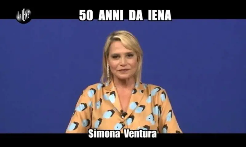 Simona Ventura: "5mila cadaveri da lasciare sul mio cammino"