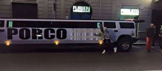 Una limousine con bestemmia tra le strade di Legnano