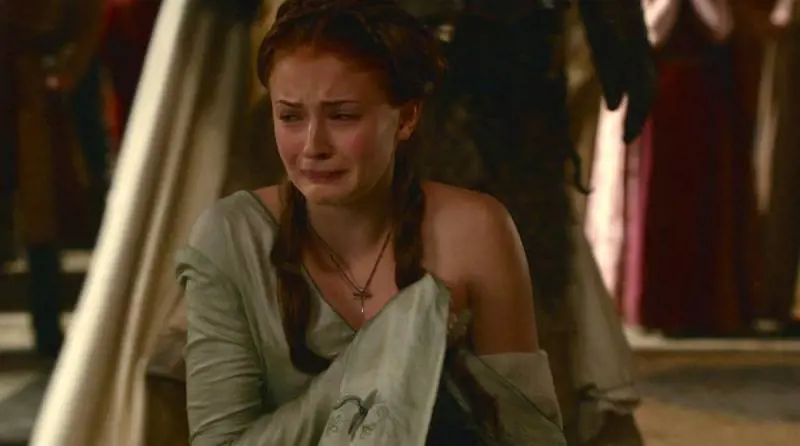 Quella scena di stupro in televisione. È polemica su Game of Thrones