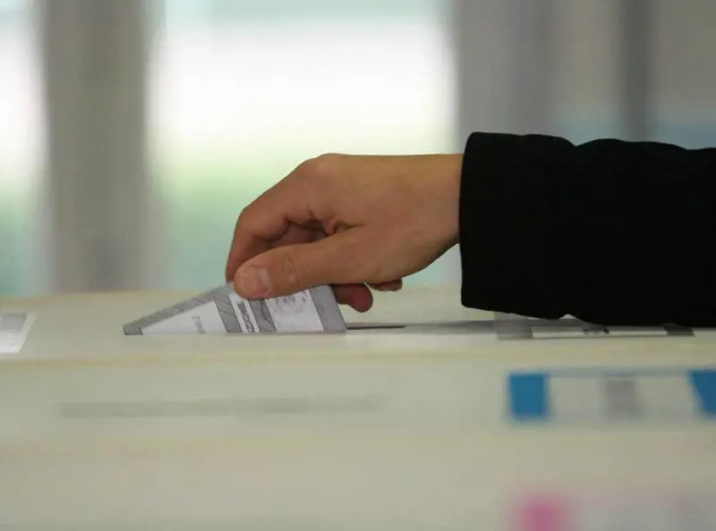 Regionali, Renzi ha paura: "Non sono un test su di me"
