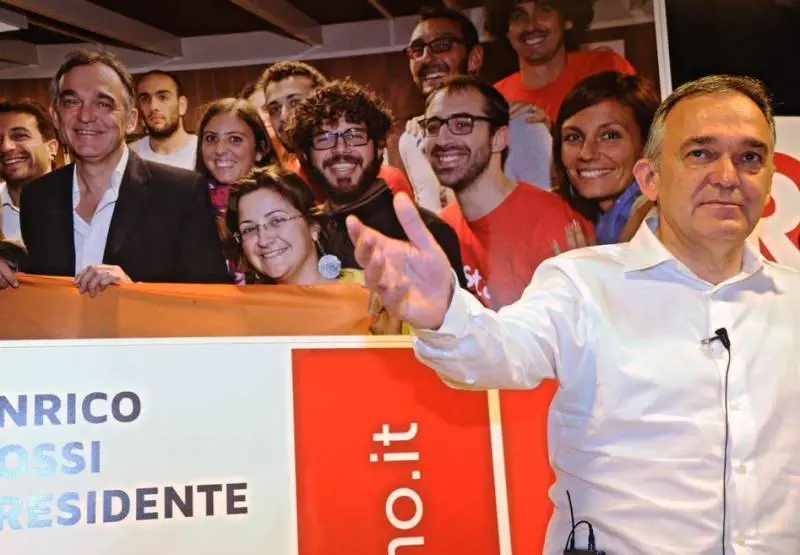 "Il socialista Rossi spende 4 milioni di soldi pubblici per la comunicazione"