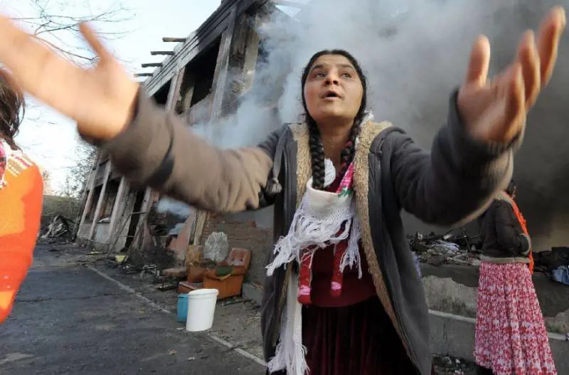 Rom minorenne arrestata per furto 15 volte e sempre rilasciata