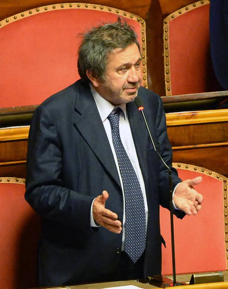 Azzollini, Matteo Renzi: "I parlamentari non sono passacarte delle procure"