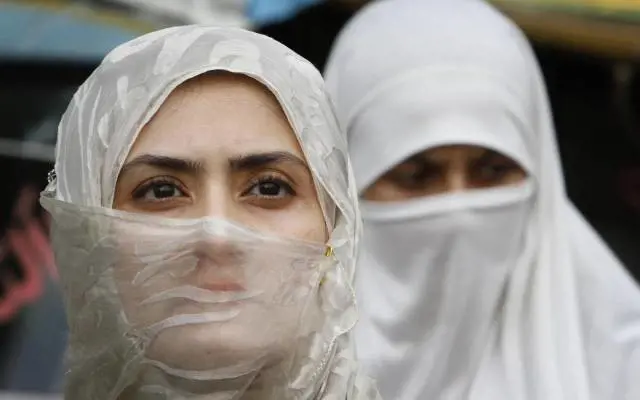 "Feticista del hijab". Così aggrediva solo donne islamiche