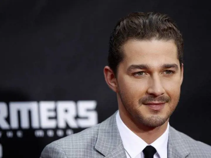 Shia LaBeouf ferito in incidente sul set: 20 punti tra testa e mano