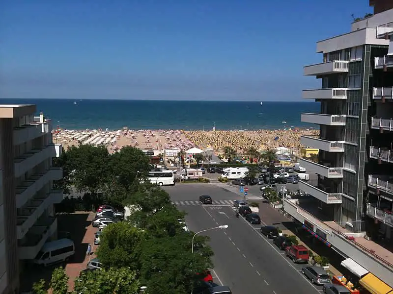 Così Rimini aiuta gli stranieri: case popolari con vista mare