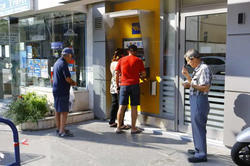 Grecia, ora cosa succede? Le tappe dell'agonia di Atene
