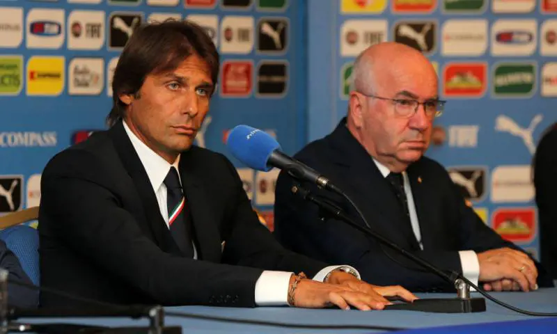 Tavecchio: "Cacceremo i mercanti dal tempio". E difende Conte