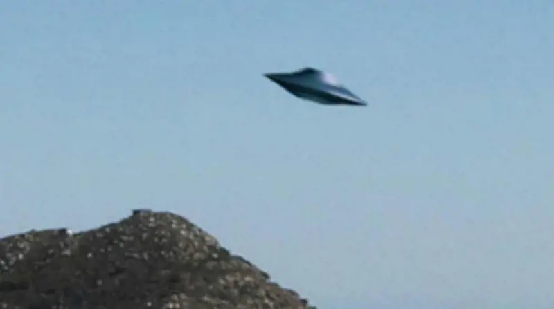 "Gli ufo lasciano la Terra", il mistero del video Iss