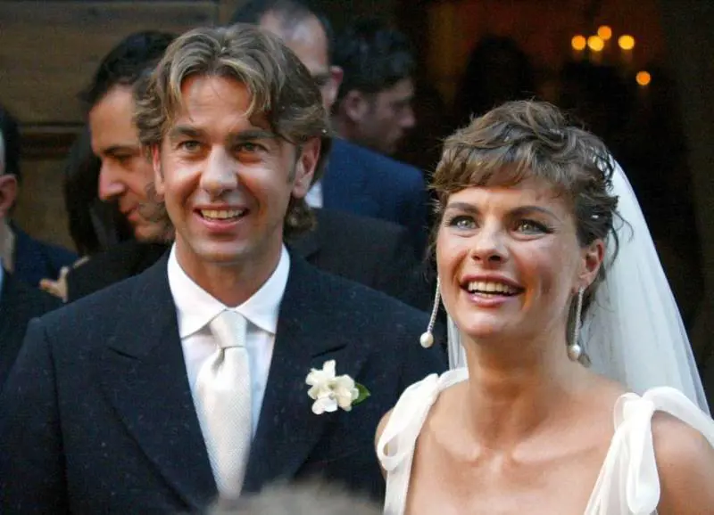 Martina Colombari: "Sesso con Billy? Ricordo ancora le capriole"