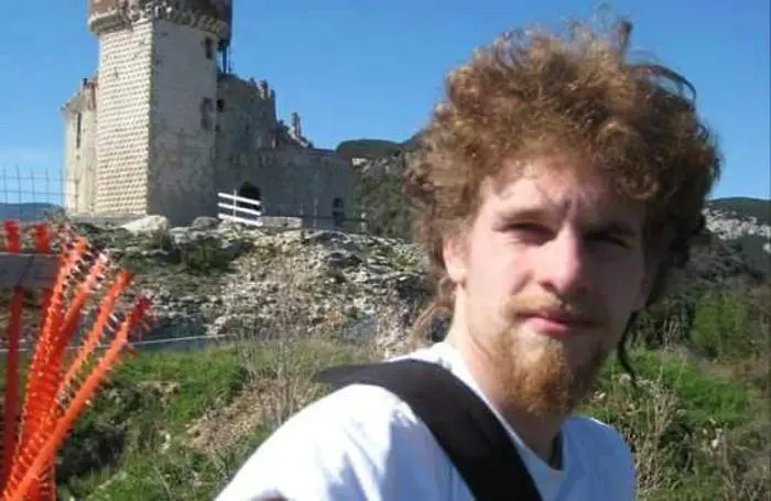 Un attivista italiano filo-curdo ferito al confine tra Siria e Iraq