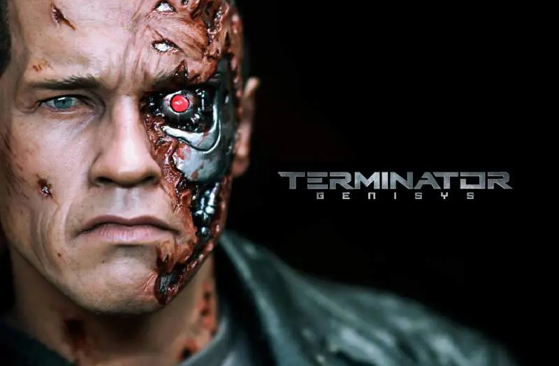 Bicipiti pompati e più ironia. Schwarzy torna a fare Terminator
