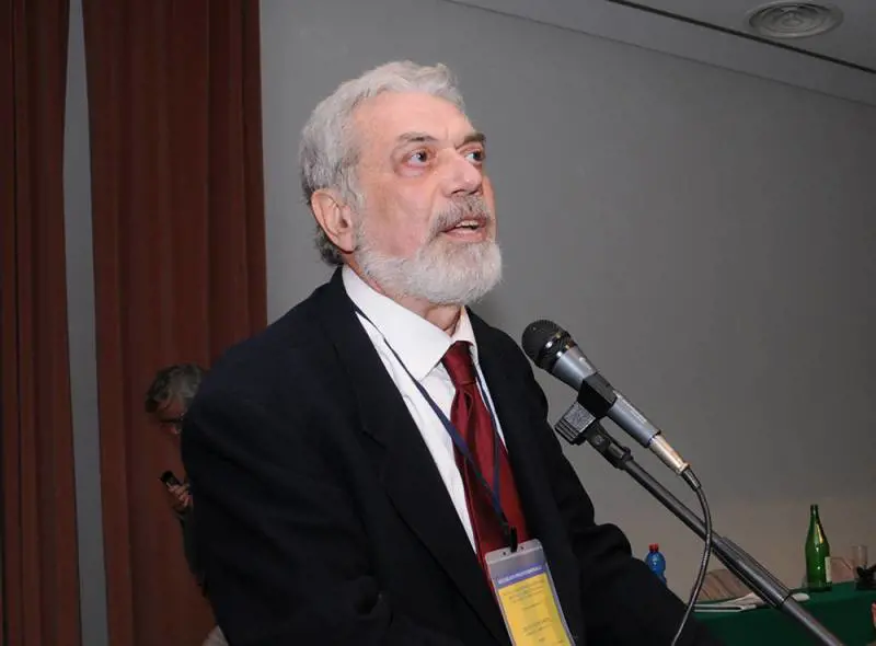 Morto il giornalista Santo Della Volpe, storico inviato del Tg3