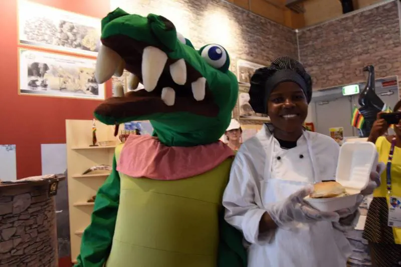 Crocoburger, la carne di coccodrillo che piace