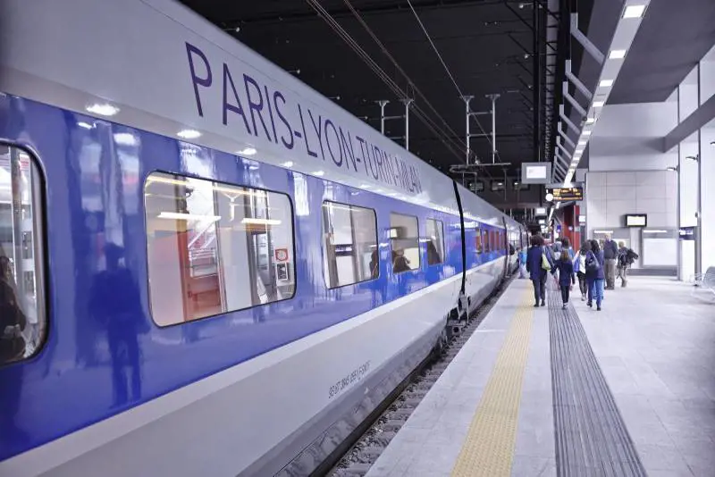 Ora Parigi vuole pagarsi la Tav tassando pure i camion italiani