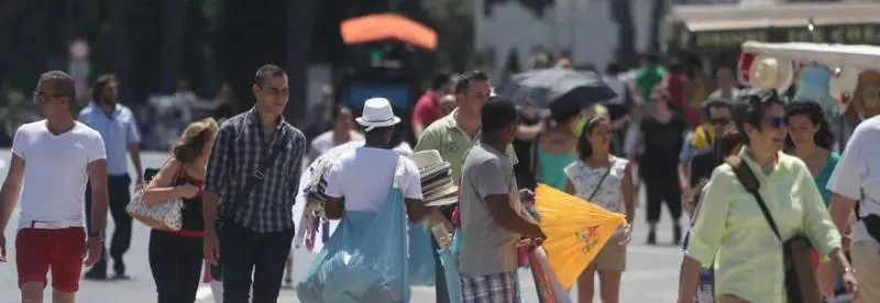 Roma nel caos: via i camion bar, arrivano gli abusivi 