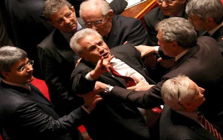 Casalesi, arrestato l'ex senatore che sputò a un collega in Aula