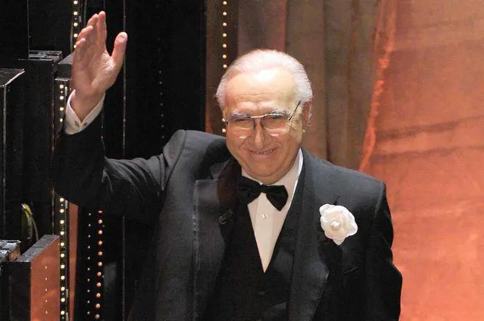Sesso e VIP: Pippo Baudo classico, Pupo altruista, Chef Rubio modesto