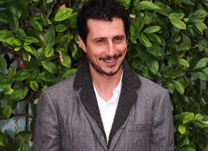 Il tweet di Luca Bizzarri sull'arresto del boss scatena il putiferio