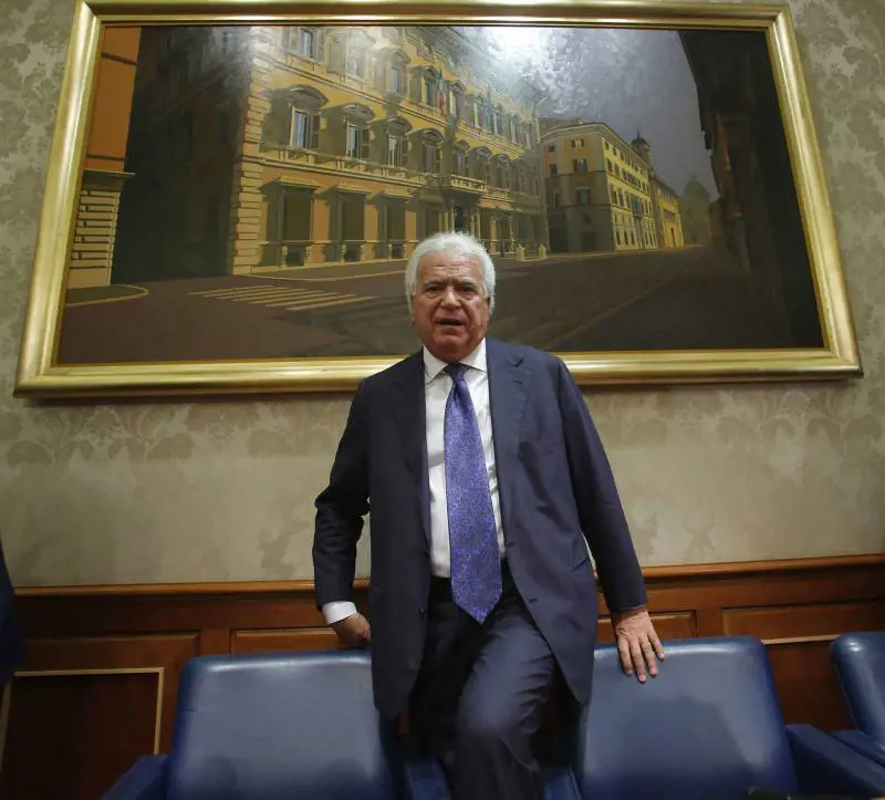 Le follie del Verdinellum tra croci e rettangoli