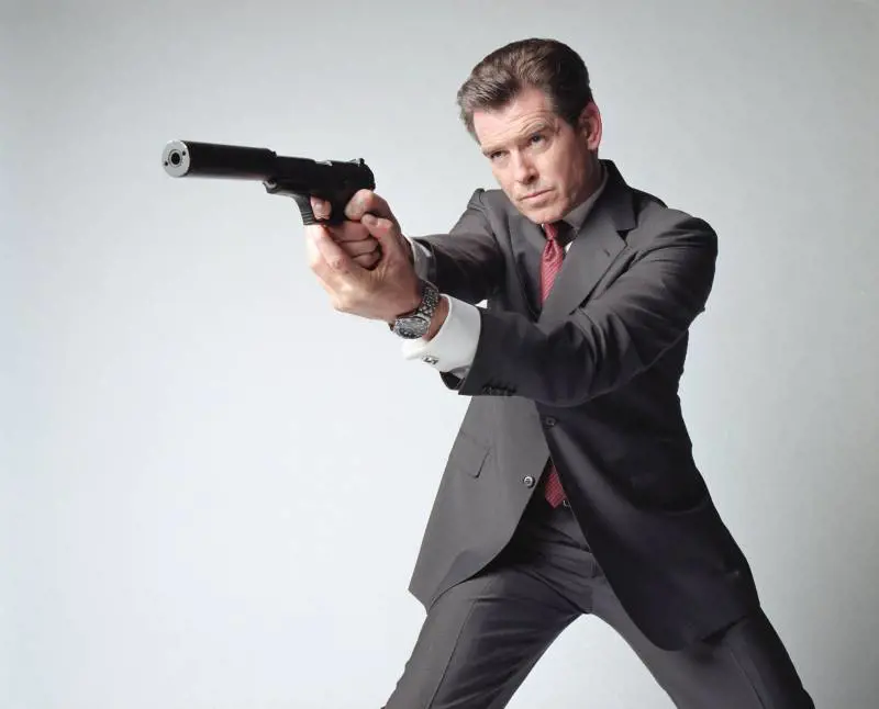 Pierce Brosnan compie 70 anni: i suoi 5 ruoli più belli da non perdere