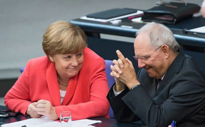 Berlino vota su aiuti alla Grecia. Schaeuble: "Irresponsabile dire no"