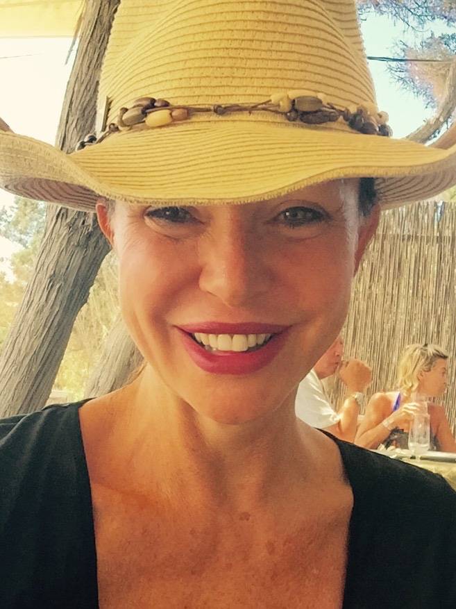FOTO Alba Parietti Topless A Formentera Il Giornale foto-alba-parietti-topless-a-formentera-il-giornale