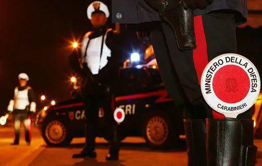 Orrore da cinque immigrati: ragazza rapita e stuprata per giorni