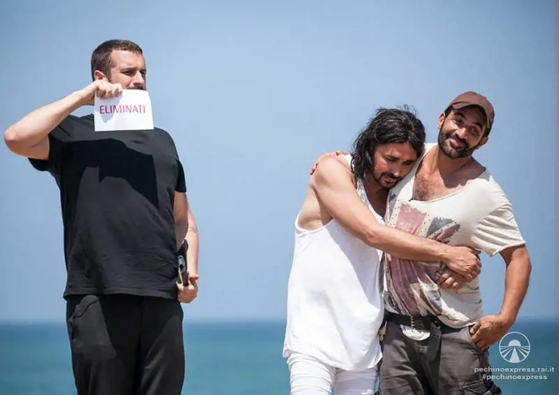 Pechino Express lascia l'Ecuador: Compagni fuori, vincono i Fratelli