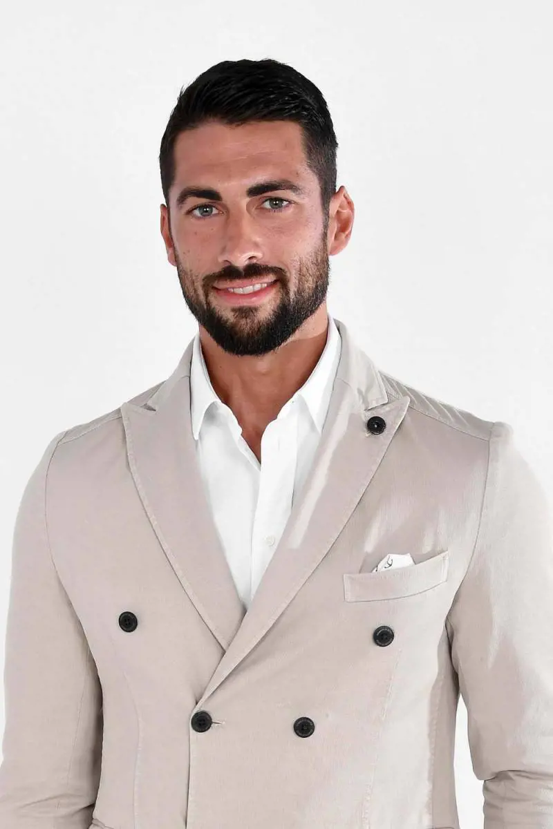 Giovanni, 34 anni specializzando in ortopedia