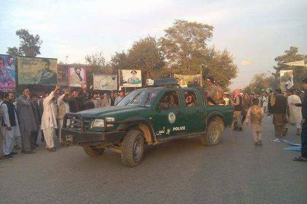 Pick up dei talebani nella città di Kunduz