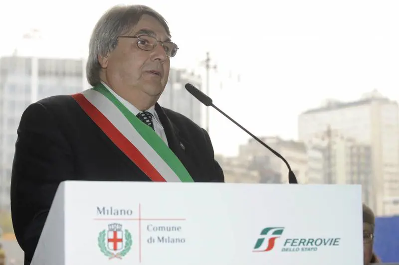 Rifugiati nel Lodigiano, sindaco si dimette