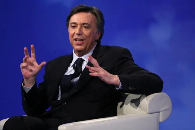 Freccero: "Renzi ha cancellato il dissenso. Vergognosi suoi sms"