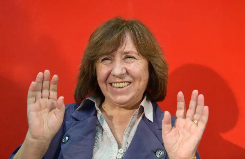 Nobel alla scrittrice anti Putin che smontò l'utopia comunista