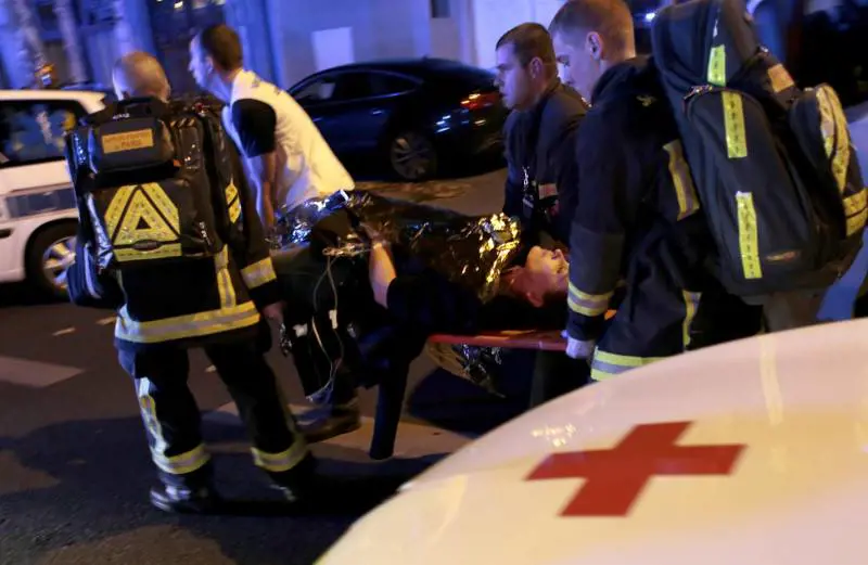 I testimoni: "I terroristi erano bianchi, agivano come forze speciali"