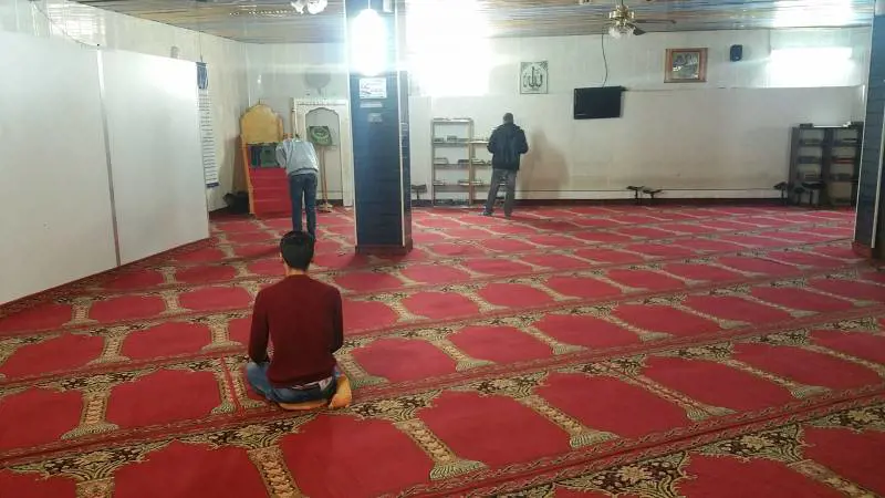 Maroni chiede di fermare la costruzione di nuove moschee, ma Renzi non ci sente