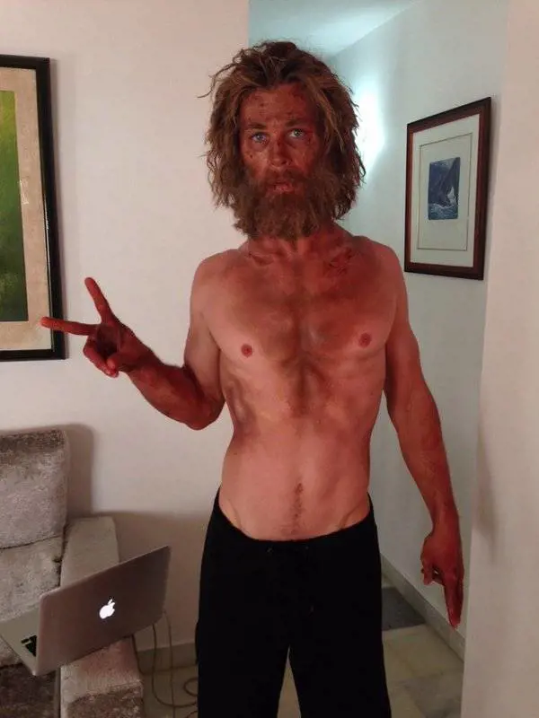 Chris Hemsworth marinaio irriconoscibile per "In the heart of the sea"