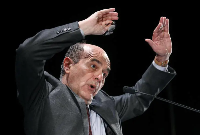 Bersani: "Potrei uscire dal Pd"