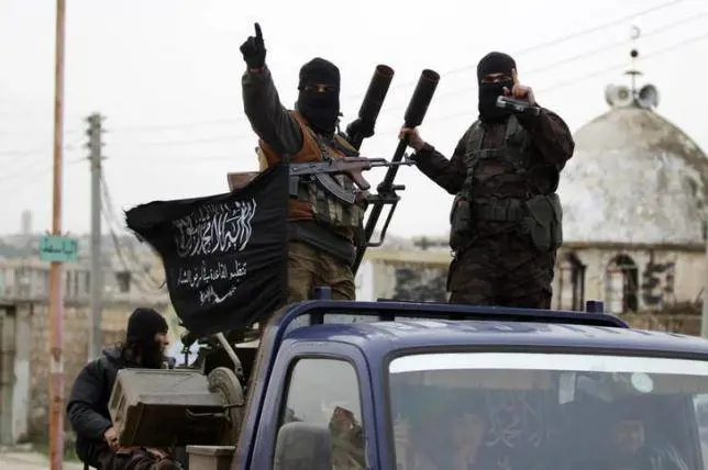 Fermati due gruppi di Al Nusra. Finanziavano il jihad dall'Italia