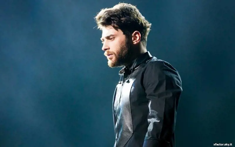X Factor, Facebook