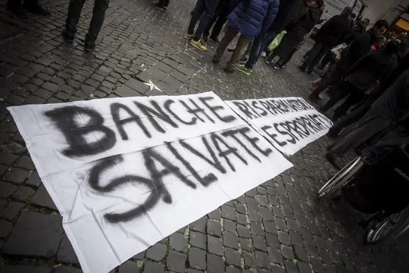 Altri aiuti per le banche: 2 miliardi dal governo